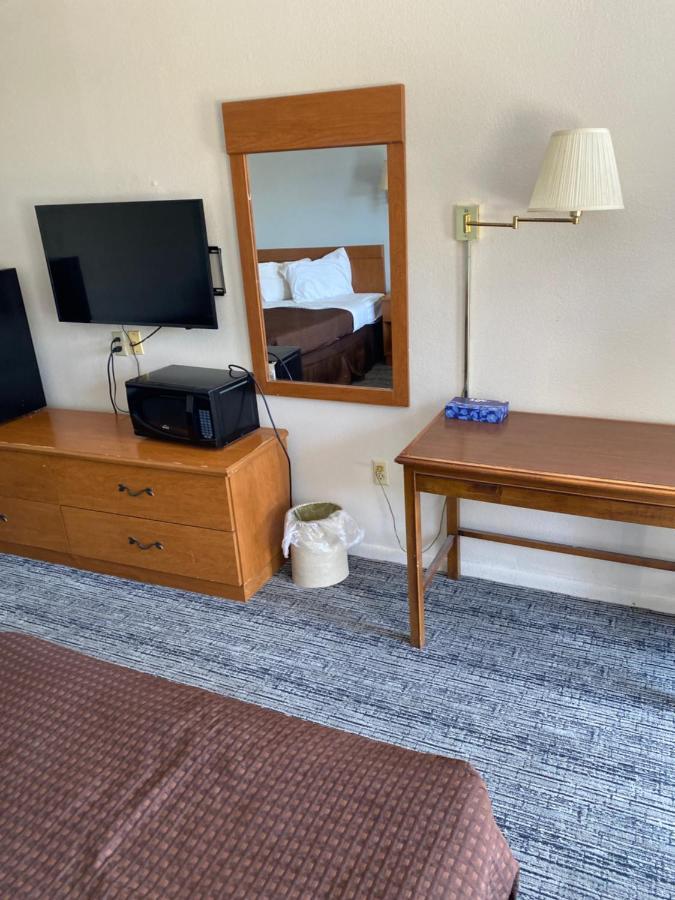 America'S Best Inn - Brinkley Екстериор снимка