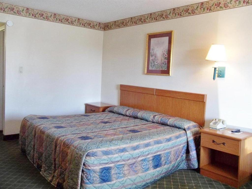 America'S Best Inn - Brinkley Екстериор снимка